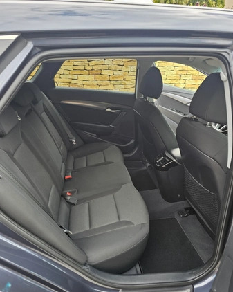 Hyundai i40 cena 40400 przebieg: 188000, rok produkcji 2015 z Ciechanowiec małe 781